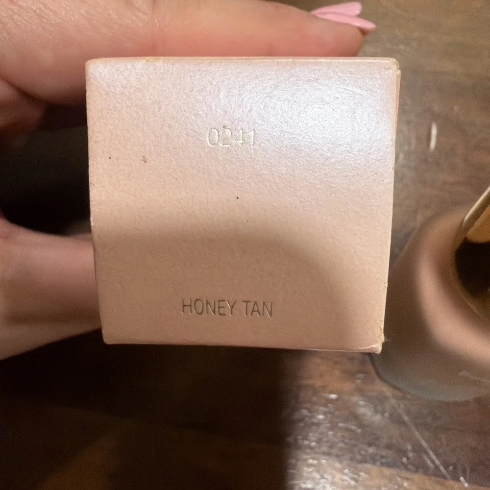Vintage Mary Kay Day Radiance Foundation 0241 Honey Tan Formula 2